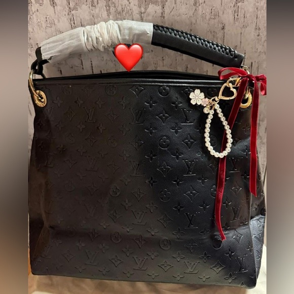 SOLD - Picture 2 of 6